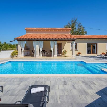 Villa Desapemani Žminj Esterno foto