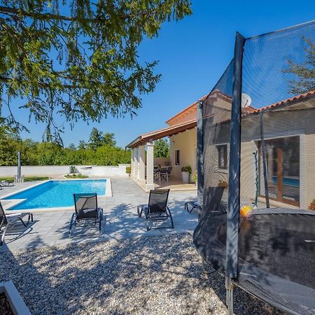 Villa Desapemani Žminj Esterno foto